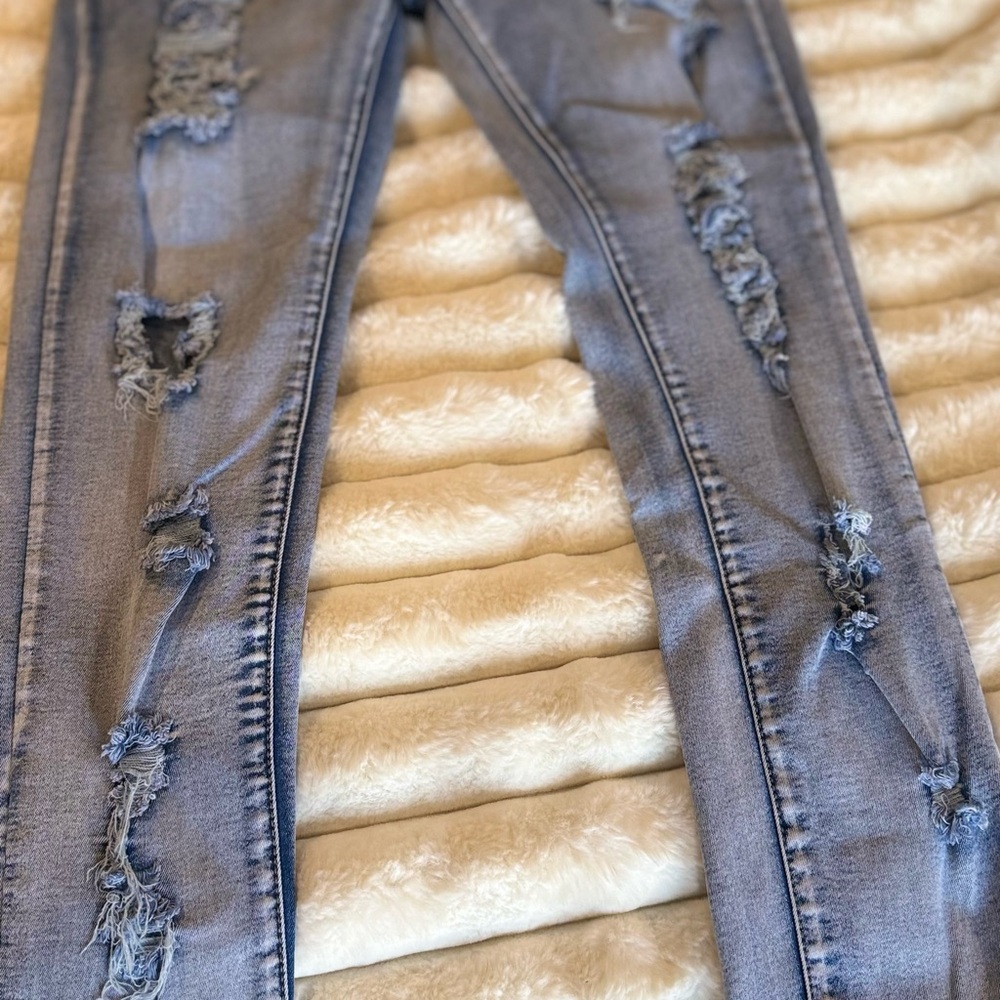 Distressed Light Blue Women's Jeans